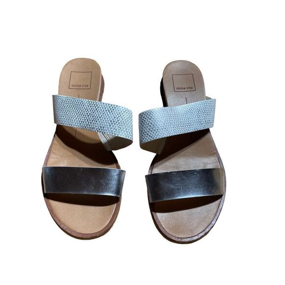 Women's Dolce Vita Slip on Slides/Sandals. Silver. Summer. Size 7M - Picture 1 of 3